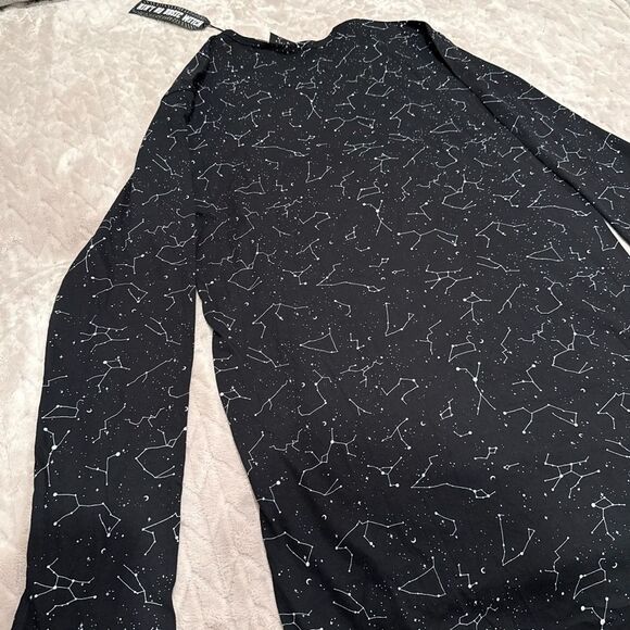 Rogue and Wolf Starlight Constellations Witch Gothic Long Sleeve T Shirt XXL NWT - Picture 7 of 9